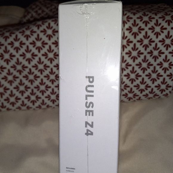 NEW IN BOX PULSE Z4 True Wireless Touch Earbuds - Picture 4 of 4